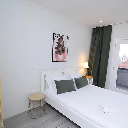 Travel And Live شقة بورتو