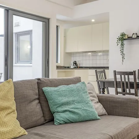 Travel And Live Apartment Porto